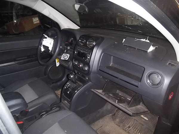 ALTERNADOR Jeep COMPASS 2011  USADO  EN DESARME