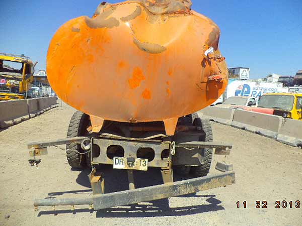 ESTANQUE DE PETROLEO Hino 500 2012  USADO  EN DESARME