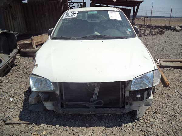 PUERTA Mazda 323 1999  USADA  EN DESARME