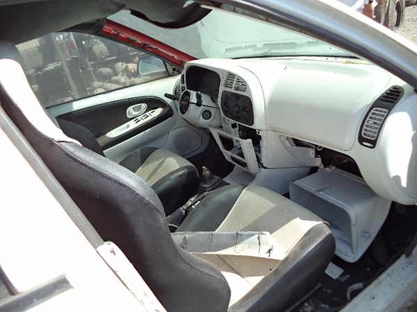  Mitsubishi LANCER 2000    EN DESARME