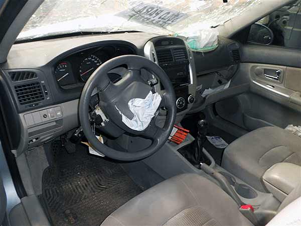  Kia CERATO 2008    EN DESARME