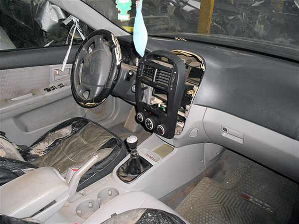 MUñON Kia CERATO 2008  USADO  EN DESARME