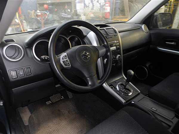  Suzuki GRAND NOMADE 2008    EN DESARME