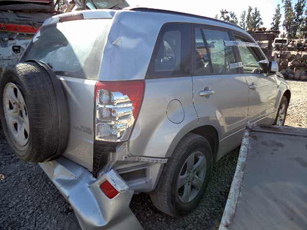  Suzuki GRAND NOMADE 2010    EN DESARME