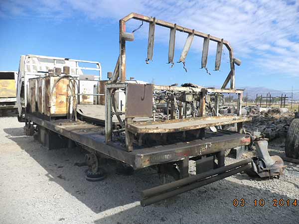  Chevrolet NPR 2003    EN DESARME