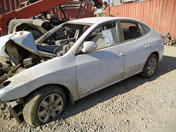 CREMALLERA DE DIRECCIóN Hyundai ELANTRA 2011  USADA  EN DESARME