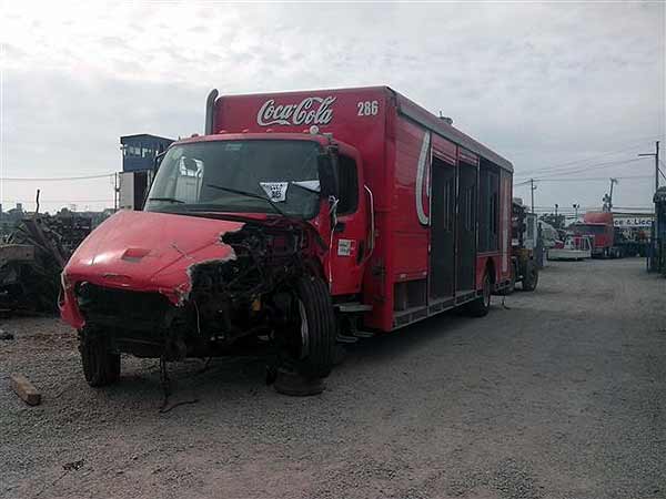 Freightliner M2-106 2010    EN DESARME