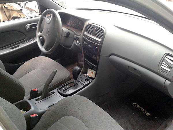  Hyundai SONATA 2002    EN DESARME