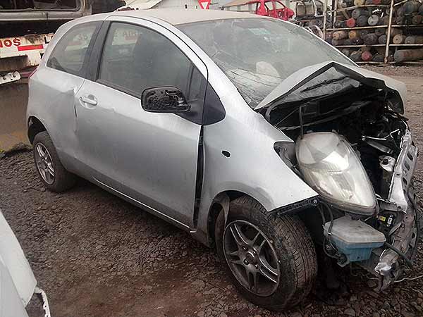  Toyota YARIS 2008    EN DESARME