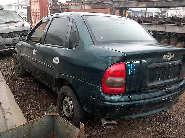  Chevrolet CORSA 2001    EN DESARME
