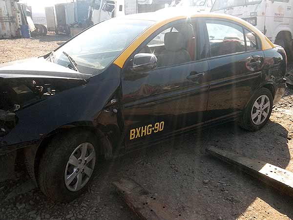  Hyundai ACCENT 2010    EN DESARME