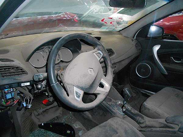  Renault FLUENCE 2012    EN DESARME