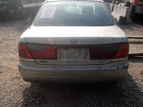  Mazda Artis 1998    EN DESARME