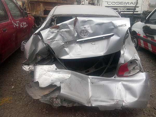  Toyota YARIS 2012    EN DESARME