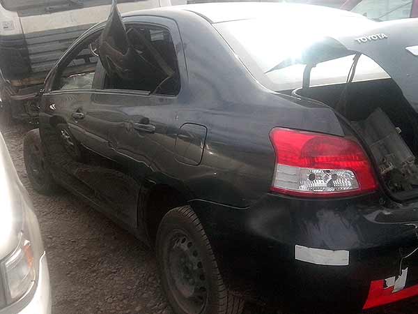  Toyota YARIS 2010    EN DESARME