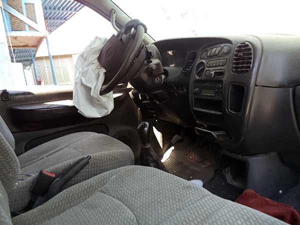  Jac REFINE 2011    EN DESARME