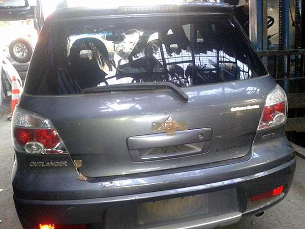  Mitsubishi OUTLANDER 2007    EN DESARME