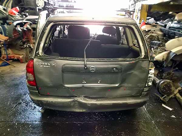  Chevrolet CORSA 2005    EN DESARME