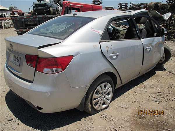  Kia CERATO 2010    EN DESARME