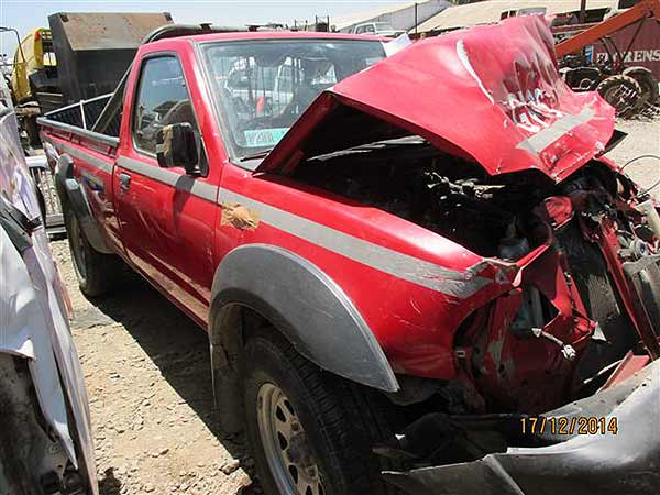 CAPOT Nissan TERRANO 2012  USADO  EN DESARME