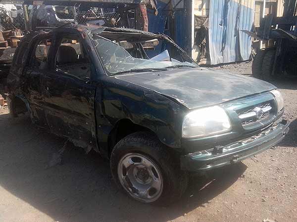  Suzuki GRAND NOMADE 2000    EN DESARME