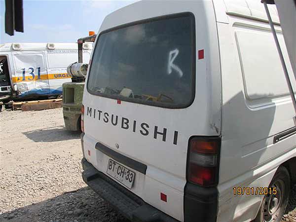 MAZA Mitsubishi L300 2008  USADO  EN DESARME
