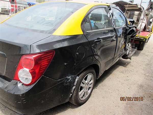  Chevrolet SONIC 2013    EN DESARME