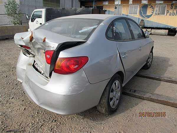  Hyundai ELANTRA 2011    EN DESARME