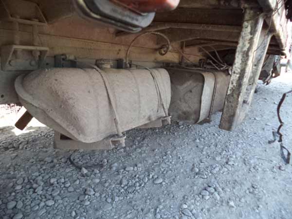 ESTANQUE ACUMULADOR DE AIRE Chevrolet NPR 1991  USADO  EN DESARME