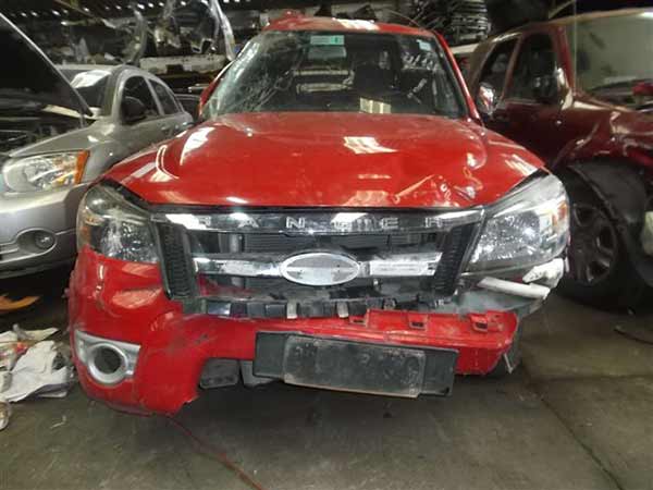 TOLVA Ford RANGER 2012  USADA  EN DESARME