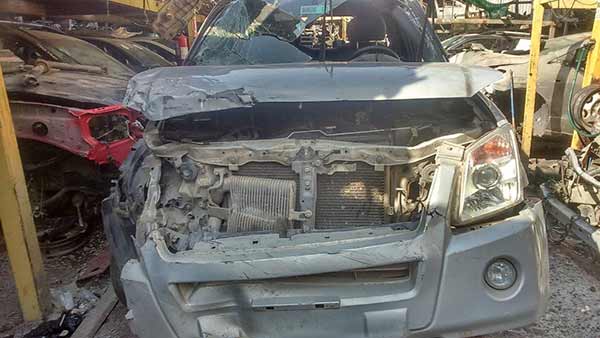 ESTANQUE DE PETROLEO Chevrolet DMAX 2011  USADO  EN DESARME