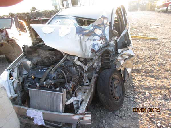  Toyota YARIS 2004    EN DESARME