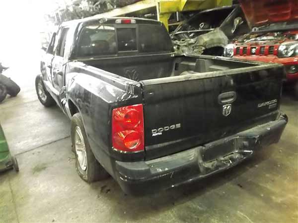 COMPRESOR AIRE ACONDICIONADO Dodge DAKOTA  2011  USADO  EN DESARME