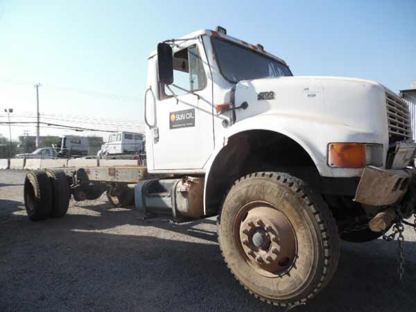 EJE International 4700 1998  USADO  EN DESARME