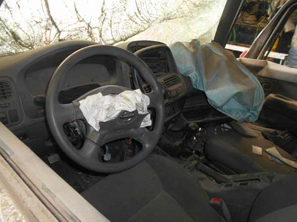 INYECTOR Nissan TERRANO 2011  USADO  EN DESARME