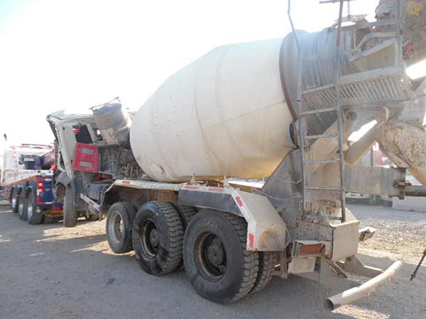 FOCO Iveco Trakker 2012  USADO  EN DESARME