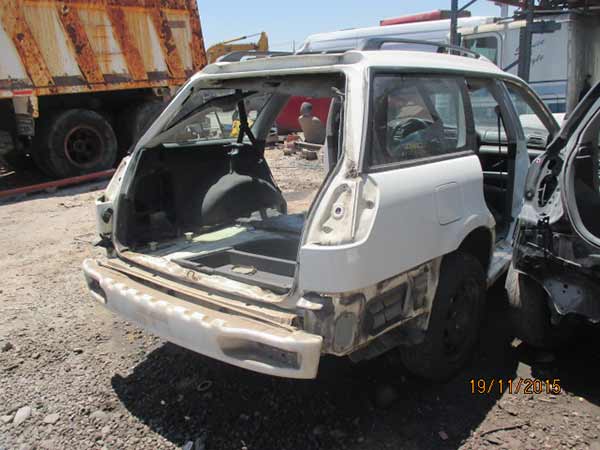  Subaru OUTBACK 2000    EN DESARME