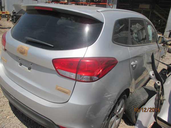 DEPRESOR DE FRENO Kia CARENS 2014  USADO  EN DESARME