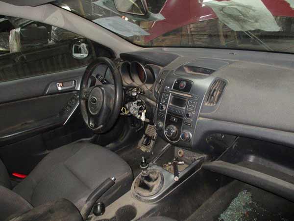  Kia CERATO 2010    EN DESARME