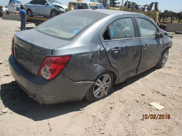 Chevrolet SONIC 2013    EN DESARME