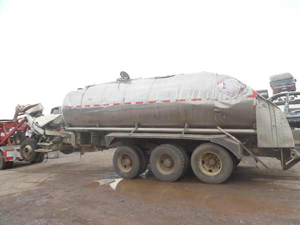 ESTANQUE ACUMULADOR DE AIRE Freightliner M2 2013  USADO  EN DESARME