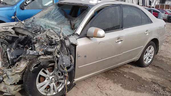  Hyundai SONATA 2009    EN DESARME