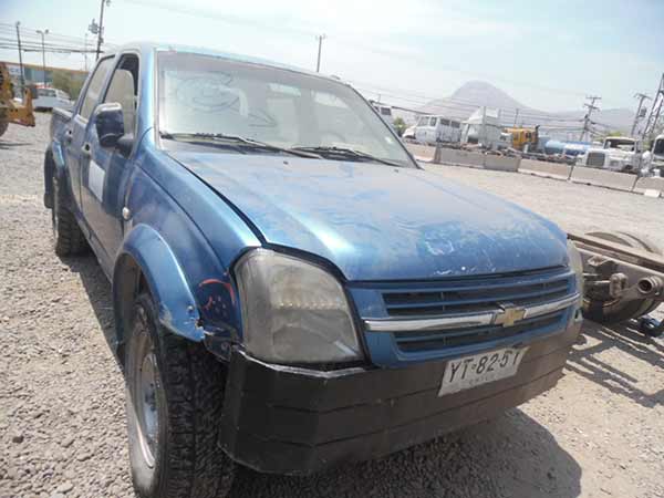 ESTANQUE DE PETROLEO Chevrolet DMAX 2005  USADO  EN DESARME
