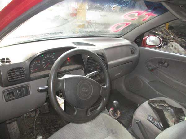  Kia Rio 2001    EN DESARME