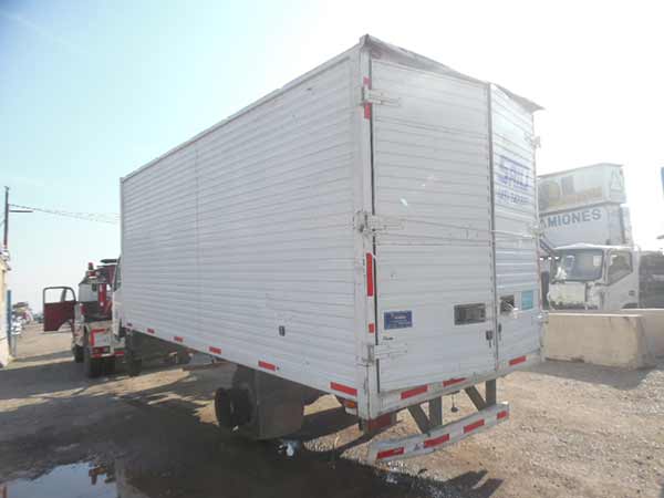  Mitsubishi FUSO 2013    EN DESARME