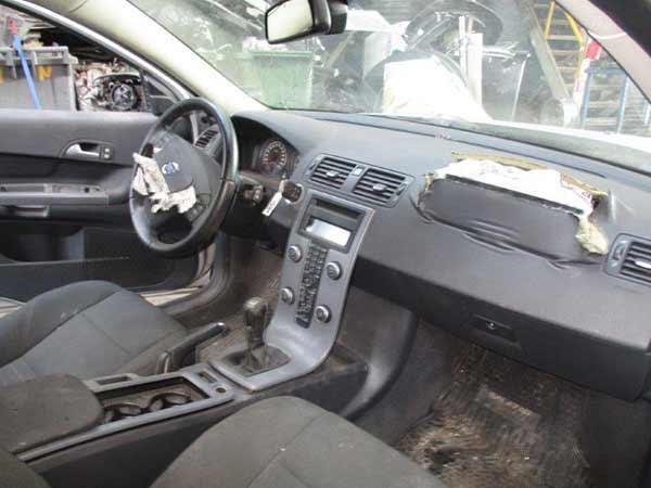 MOTOR DE PARTIDA Volvo C30 2014  USADO  EN DESARME