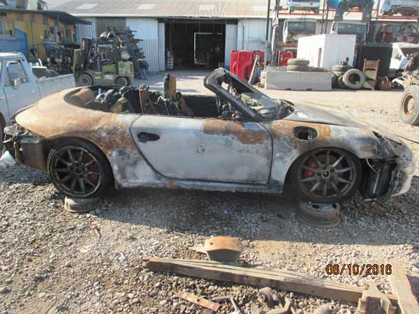 EJE Porsche Carrera 2007  USADO  EN DESARME