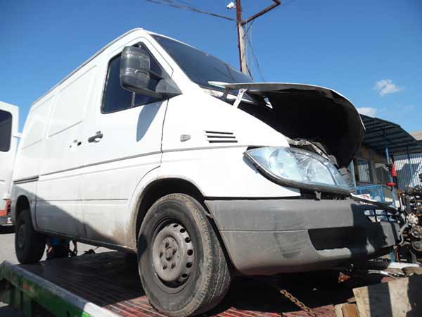 CREMALLERA DE DIRECCIóN Mercedes-Benz Sprinter 2008  USADA  EN DESARME