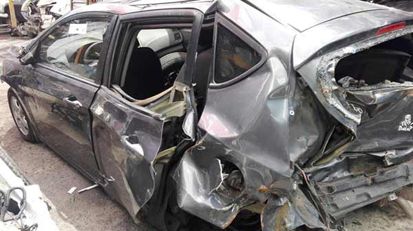  Hyundai ACCENT 2013    EN DESARME