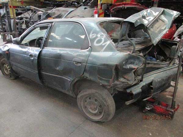PAQUETE DE RESORTES Suzuki BALENO 2000  USADO  EN DESARME